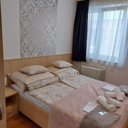 Myrelax Apartment - Hajduszoboszlo Exterior foto