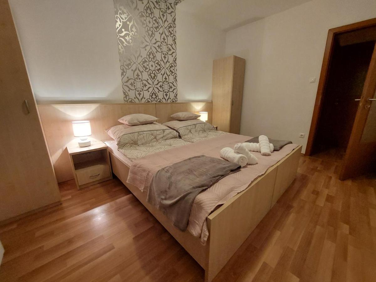 Myrelax Apartment - Hajduszoboszlo Exterior foto